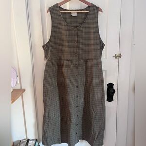 Plaid dress with pockets